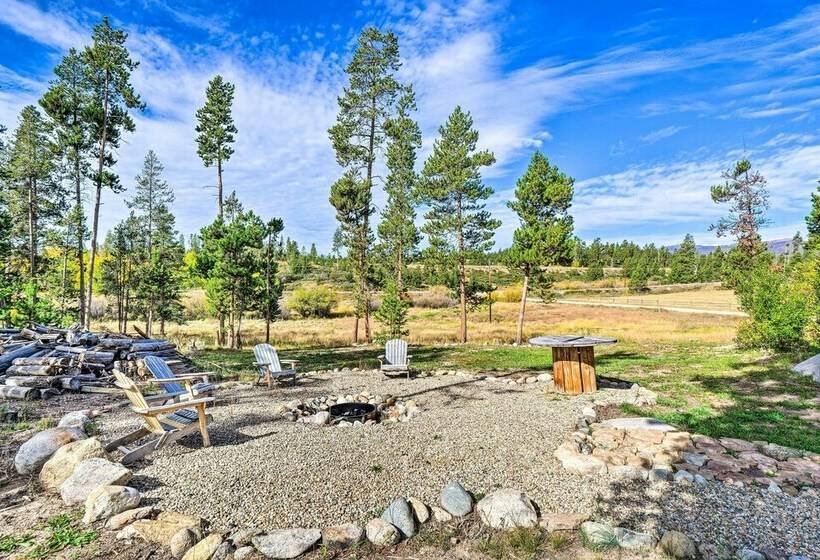 < 1 Mi To Lake Granby: Log Cabin W/ Fire Pit