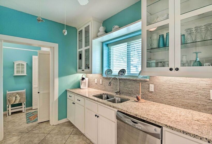 Ocean Pearl House 1 Mi To Dtwn Rockport!