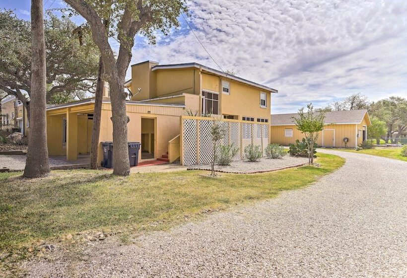 Ocean Pearl  House   1 Mi To Dtwn Rockport!