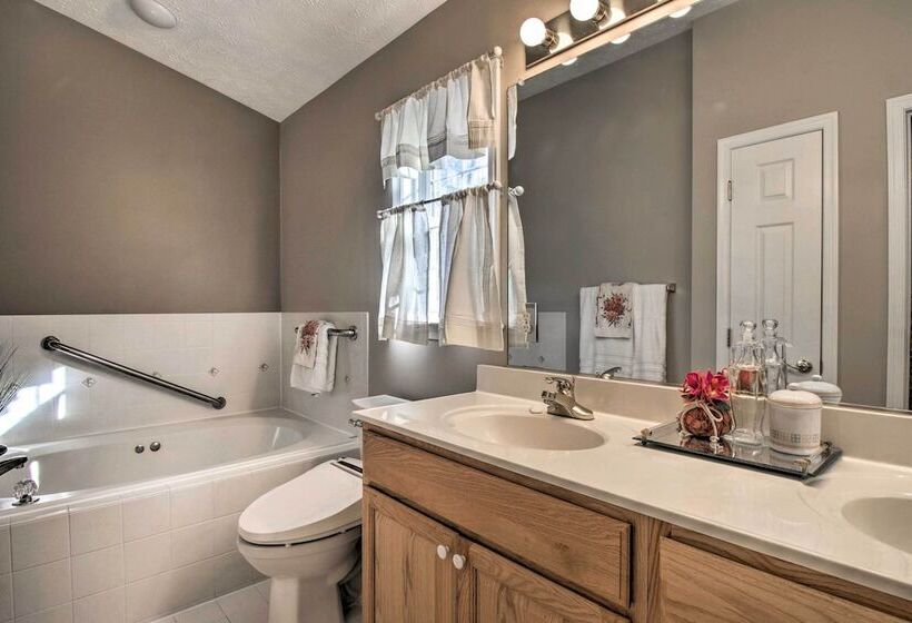 Ocean Pines House W/ Hot Tub & 2 Mi To Golf!