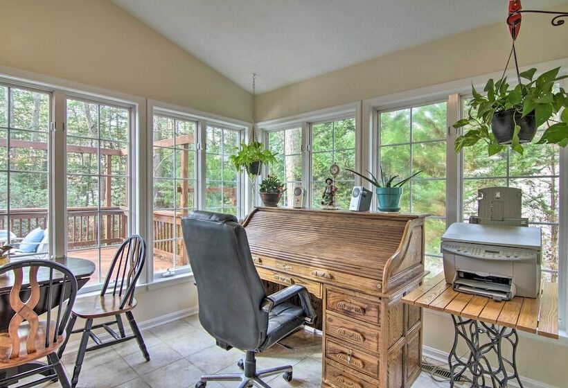 Ocean Pines House W/ Hot Tub & 2 Mi To Golf!
