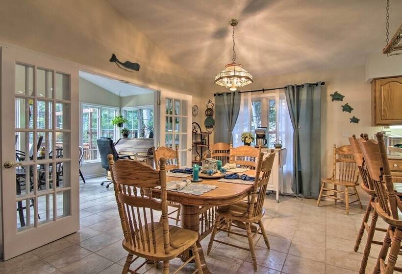 Ocean Pines House W/ Hot Tub & 2 Mi To Golf!