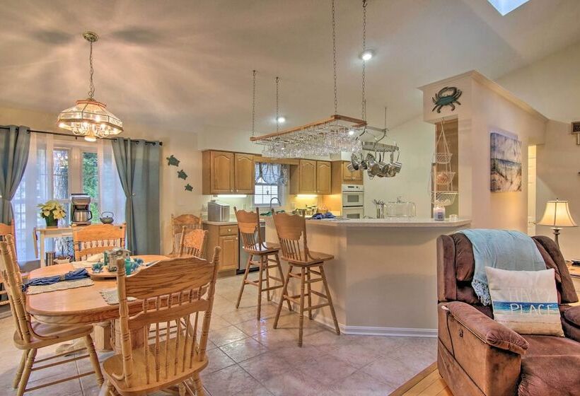 Ocean Pines House W/ Hot Tub & 2 Mi To Golf!