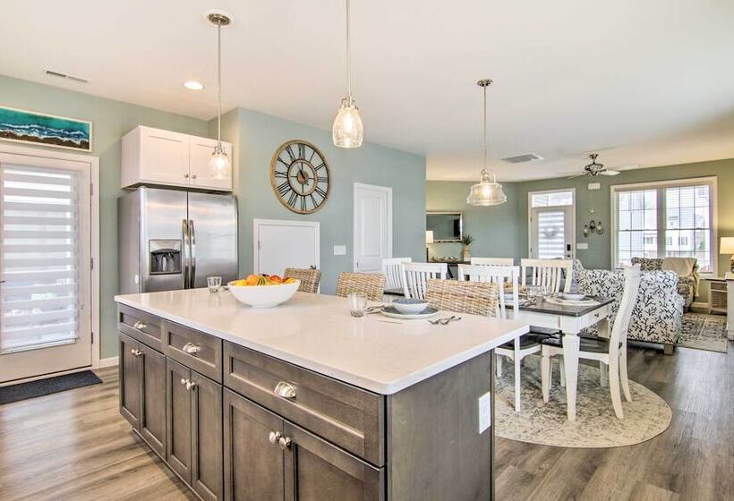 Ocean View Home W/ Grill ~ 4 Mi To Bethany Beach!