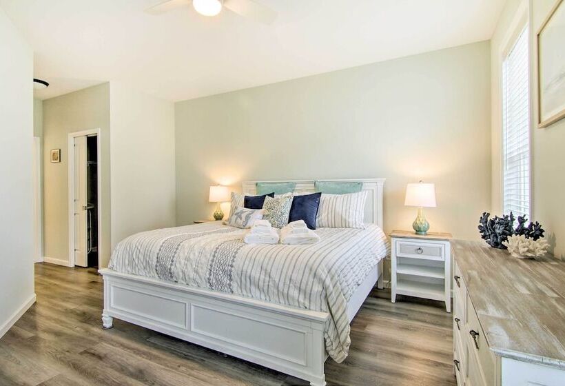 Ocean View Home W/ Grill ~ 4 Mi To Bethany Beach!