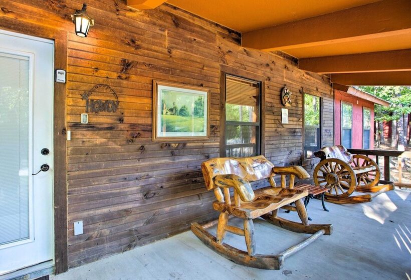 Broken Bow Cabin W/ Hot Tub: 3 Mi To Lake/overlook