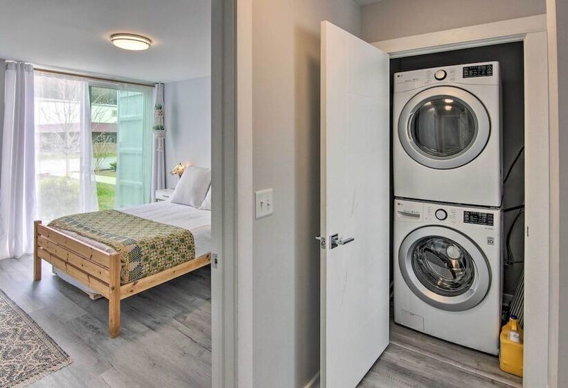 Old Fort Shipping Container House Near Trails