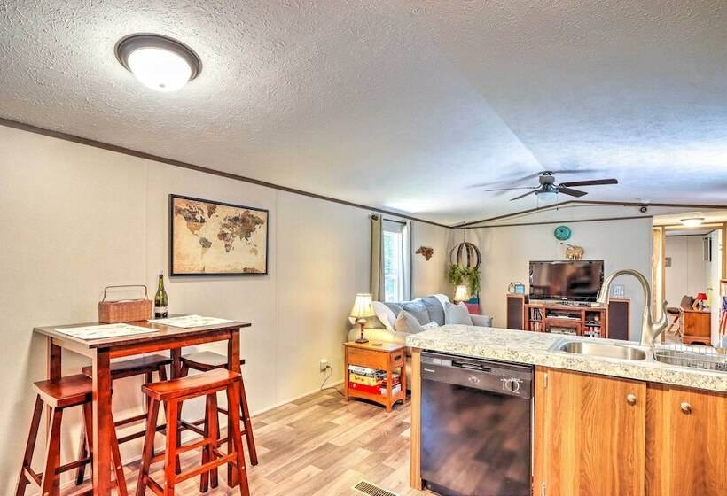 On Lake Time  Lake Chatuge Hideaway W/ Deck!