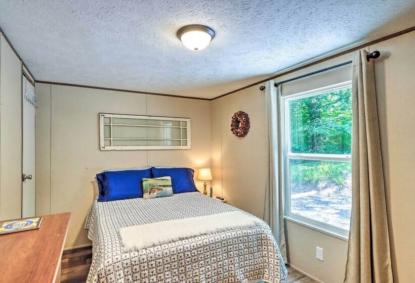 On Lake Time  Lake Chatuge Hideaway W/ Deck!