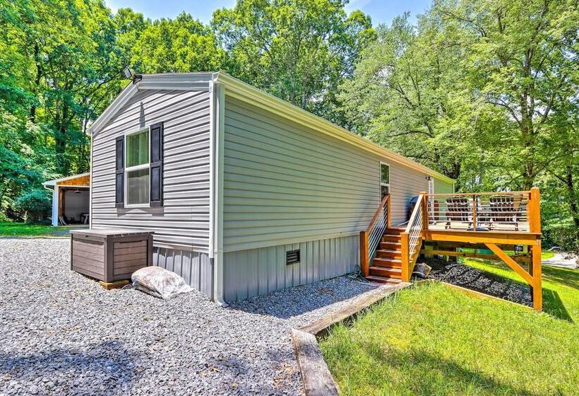 On Lake Time  Lake Chatuge Hideaway W/ Deck!