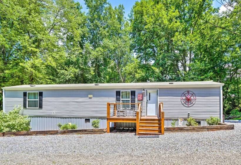 On Lake Time  Lake Chatuge Hideaway W/ Deck!