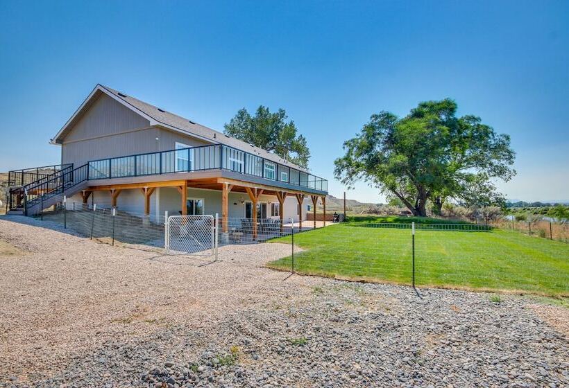 Peaceful Belfry Retreat On 14 Acres W/ Grill!