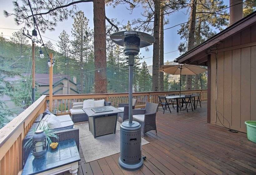 Peaceful & Idyllic Forest Cabin W/ Pool Table