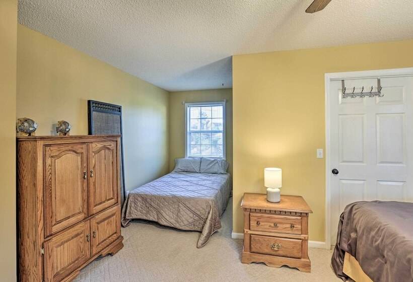 Pet Friendly  Lakeside Retreat  W/ Dock!