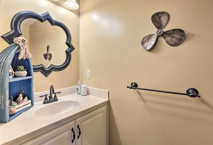 Pet Friendly  Lakeside Retreat  W/ Dock!