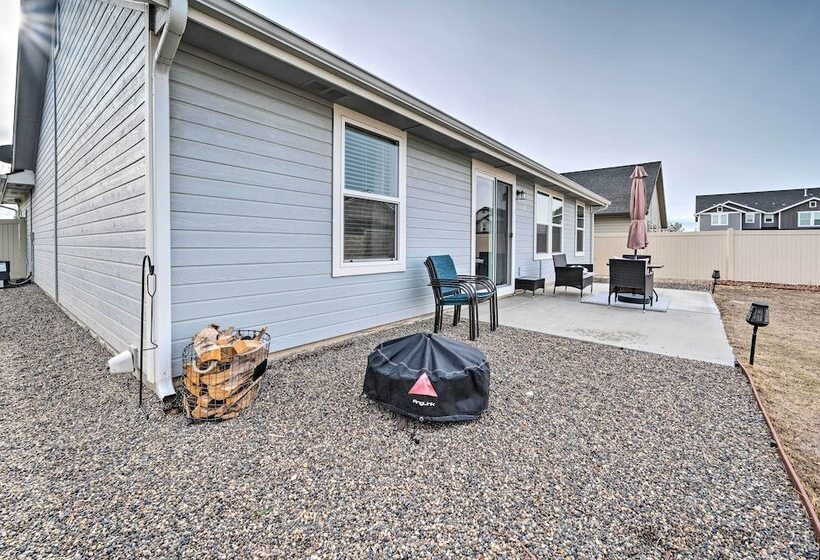 Peaceful + Quiet Nampa House W/ Yard!