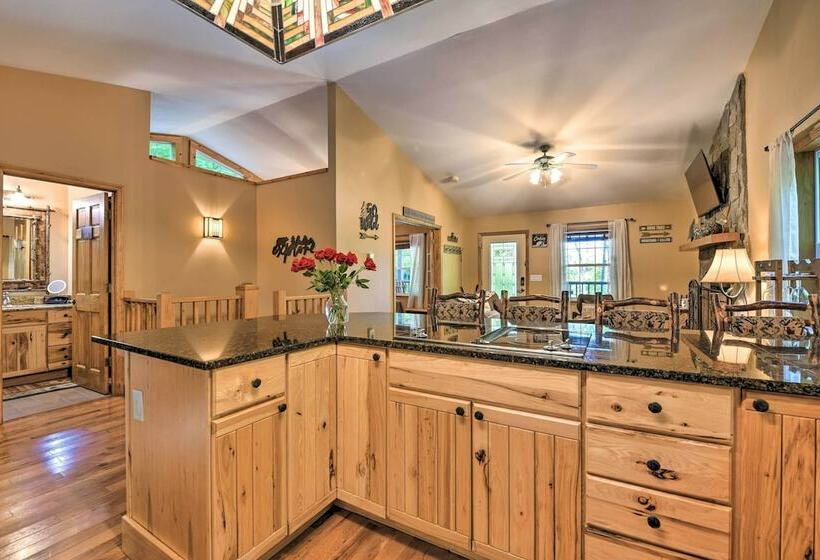 Peaceful Sylva Cabin W/ Mtn Views & Creek!