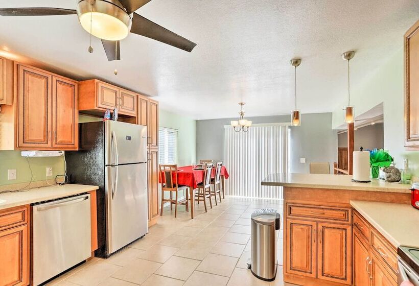 Peaceful Toledo Retreat W/ Spacious Yard!