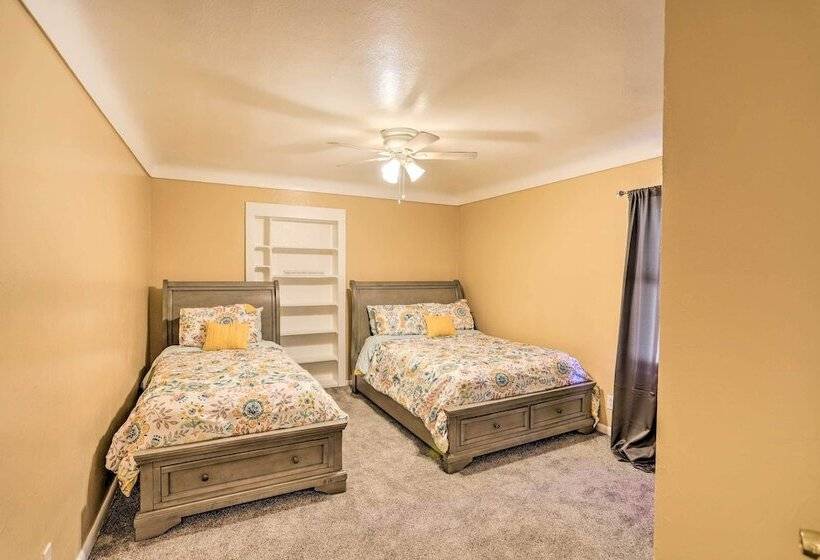 Peaceful Toledo Retreat W/ Spacious Yard!