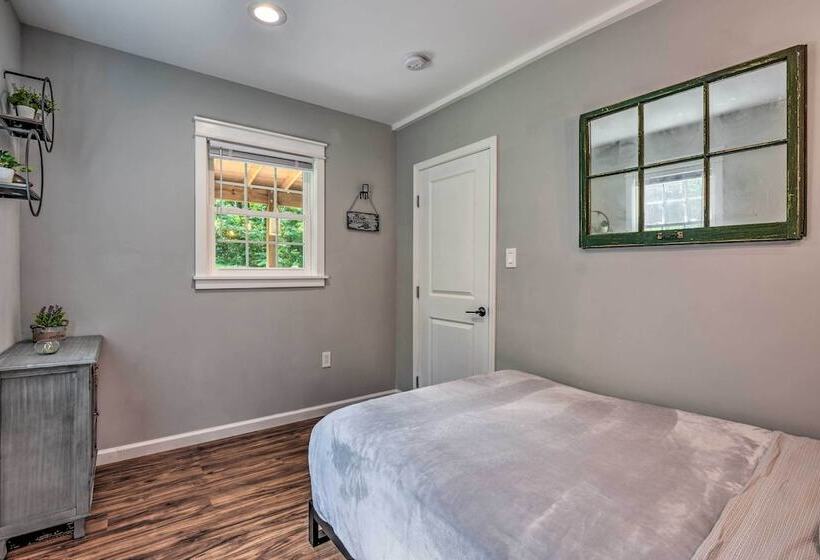 Peaceful Virginia Cabin   Fish, Tube, Boat, Etc!