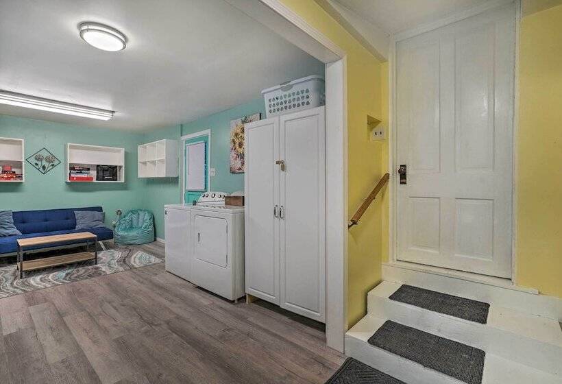 Pet Friendly Auburn Home Near Owasco Lake!