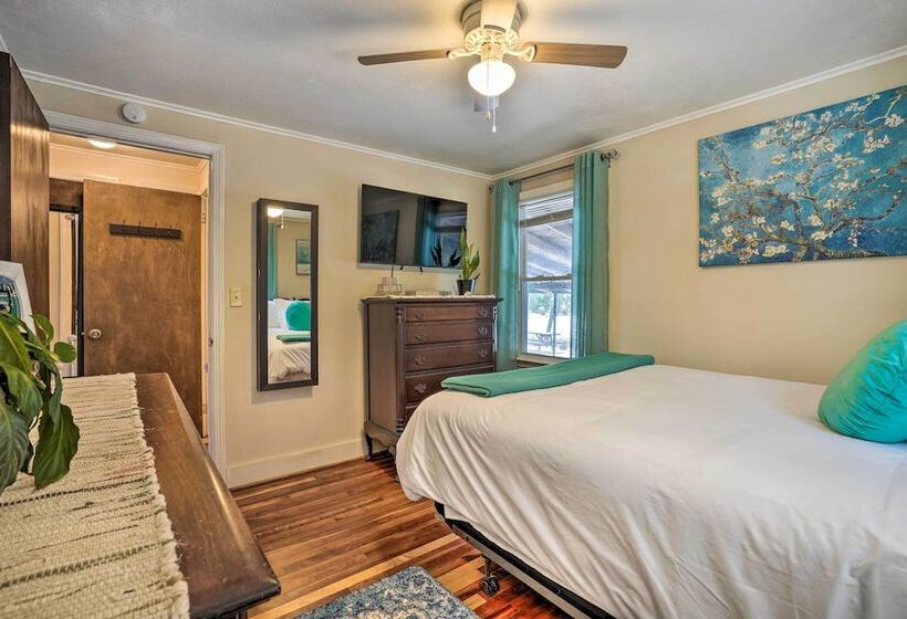 Pet Friendly Auburn Home Near Owasco Lake!