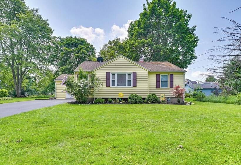 Pet Friendly Auburn Home Near Owasco Lake!