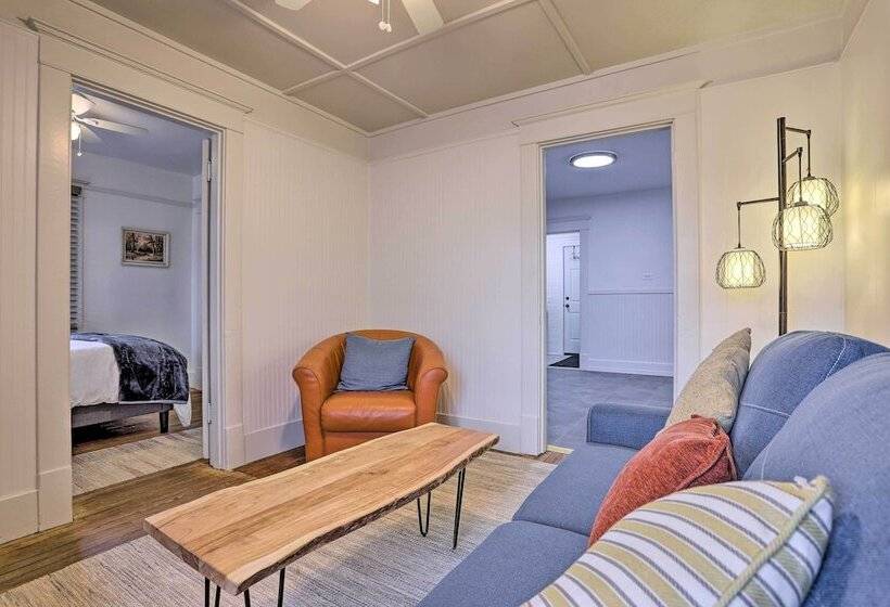 Pet Friendly Baker City Escape W/ Private Yard!