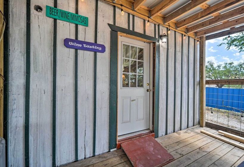 Pet Friendly Harper Farmhouse W/ Large Deck!