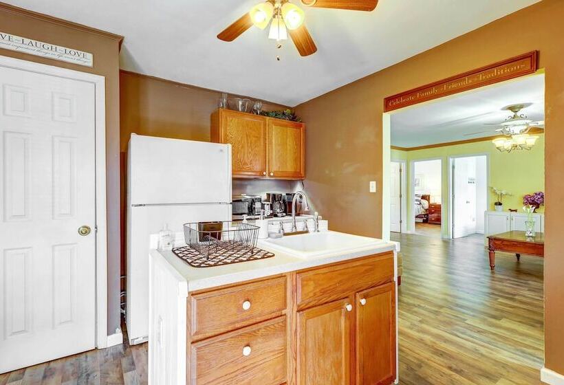 Pet Friendly Rehoboth Beach Vacation Rental!