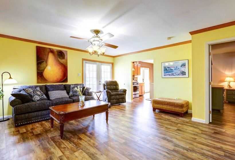 Pet Friendly Rehoboth Beach Vacation Rental!