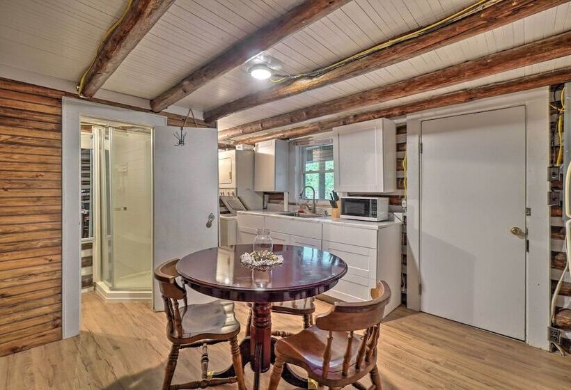 Pet Friendly Speedwell Cabin, 1 Mi To Water!
