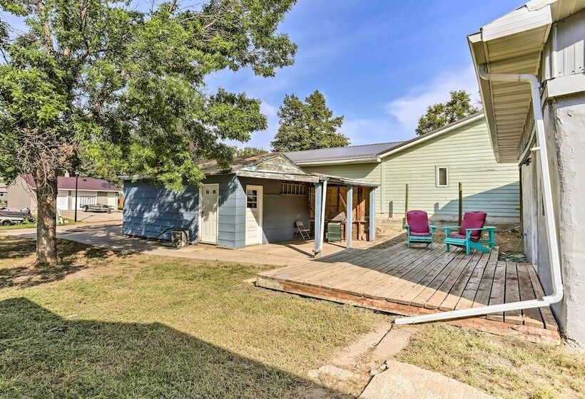 Pet Friendly Pierre Home W/ Central Location!