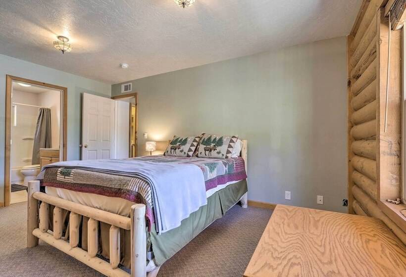 Pioche Family Cabin W/ View   Walk To Main St!