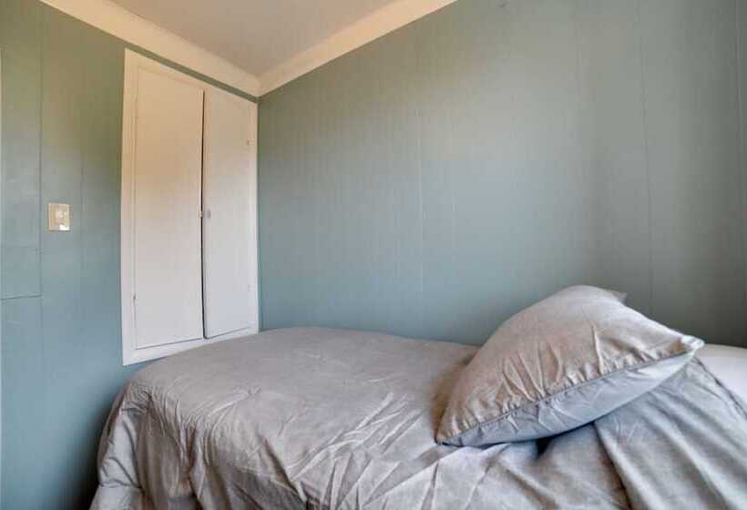 Pittsburgh Home W/ Private Yard 3 Mi To Dtwn!