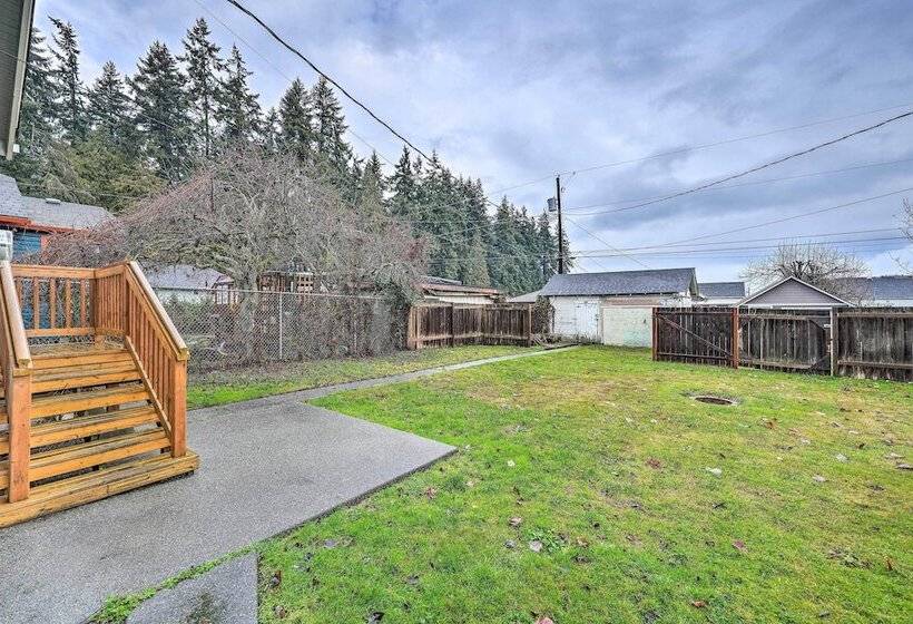 Port Angeles Retreat   1 Mi To Downtown!