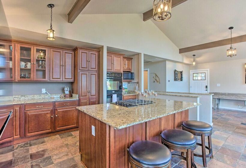 Pottsboro Home < Half Mi To Lake Texoma!