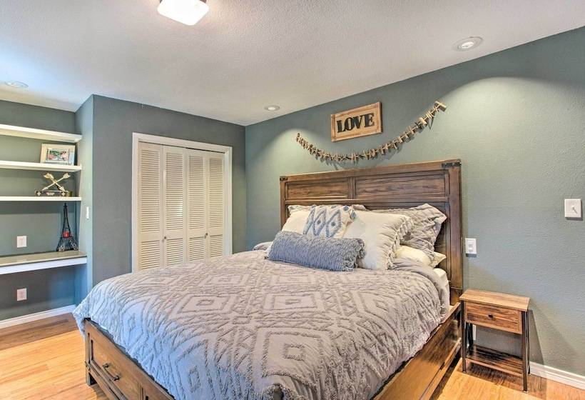 Pottsboro Home < Half Mi To Lake Texoma!