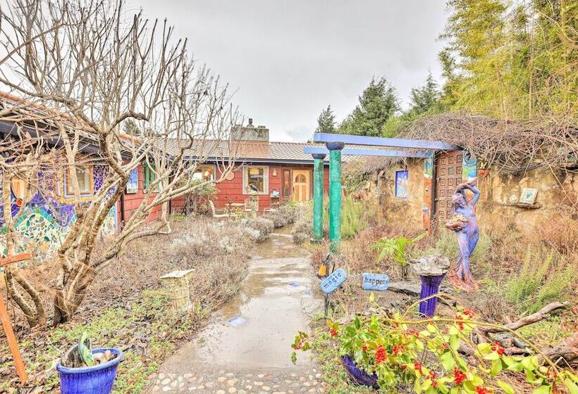 Private Waterfront Bellingham Estate!