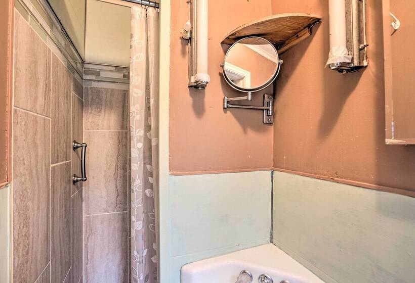 Private Waterfront Bellingham Estate!