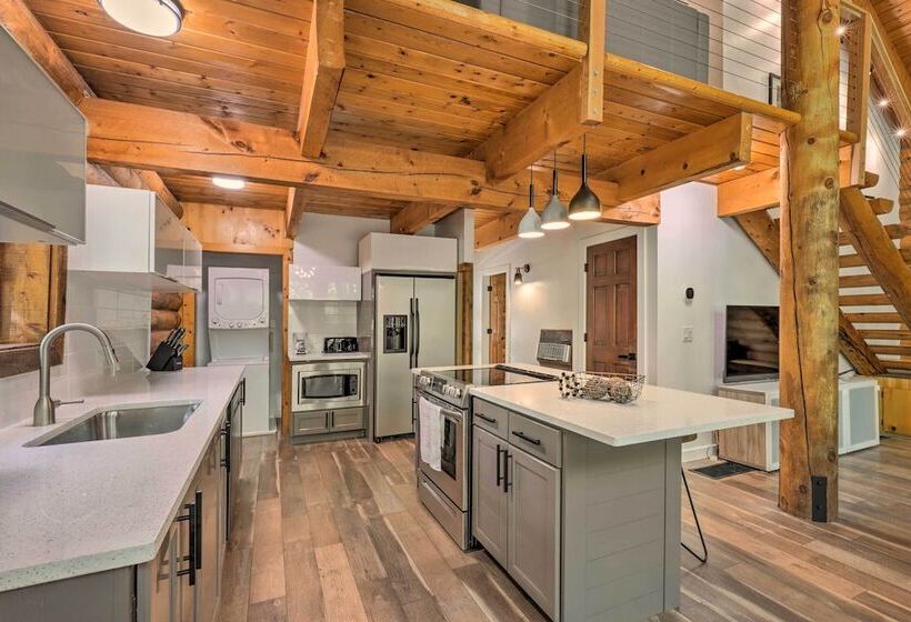 Provo Cabin W/ Mountain Views, Babbling Creek