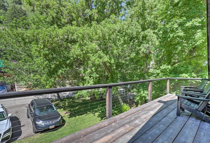 Provo Cabin W/ Mountain Views, Babbling Creek
