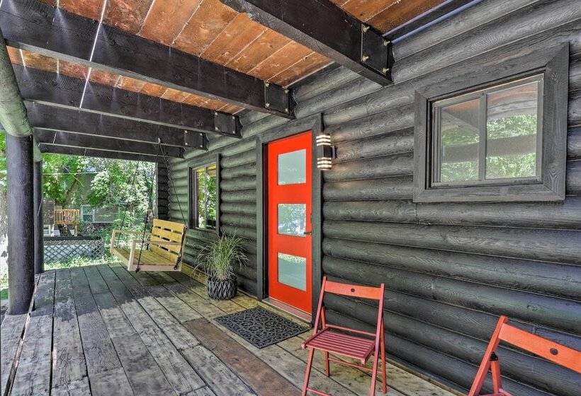 Provo Cabin W/ Mountain Views, Babbling Creek