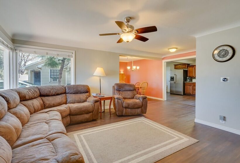 Pueblo House By Riverwalk, 2 Miles To Fairgrounds!