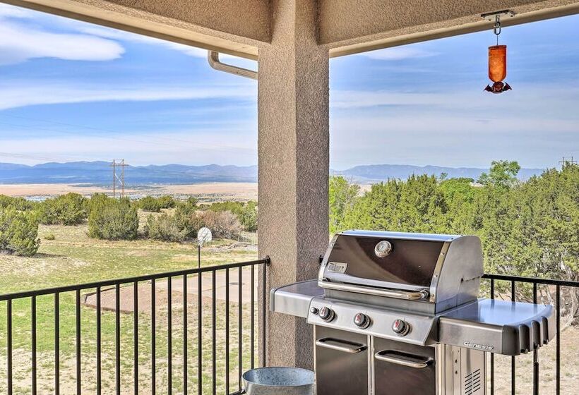 Pueblo West Home   Full Deck & Near Reservoir
