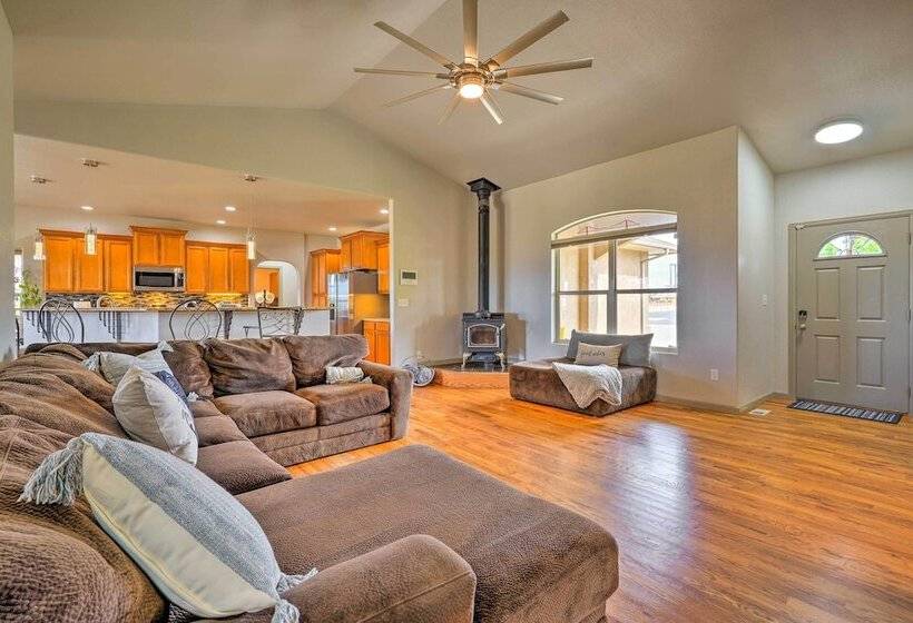 Pueblo West Home   Full Deck & Near Reservoir