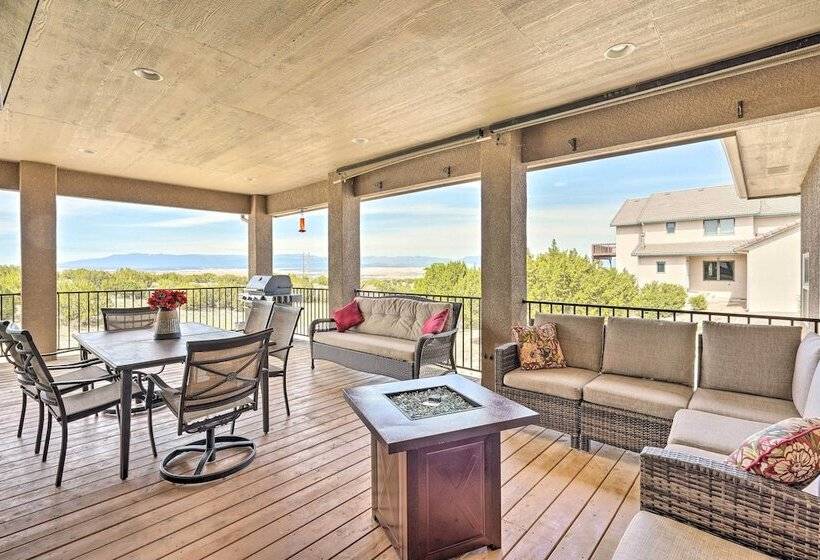 Pueblo West Home   Full Deck & Near Reservoir