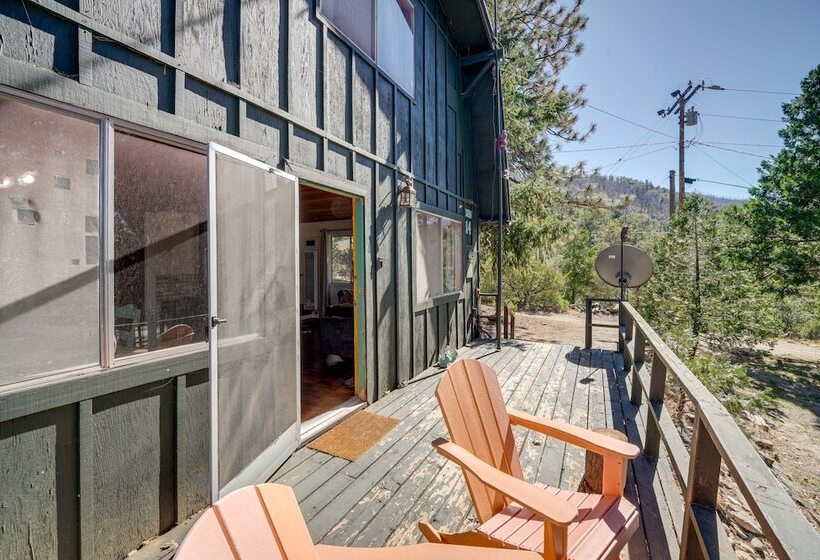Quiet Sequoia National Forest Cabin W/ Fireplace