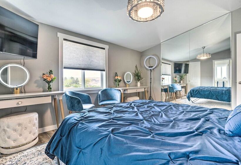 Quincy Home On Lavender Farm W/ River Views!