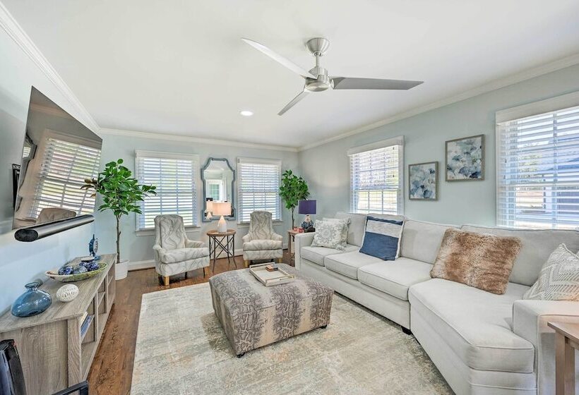 Ranch Style Home 7 Mi To Downtown Greensboro!